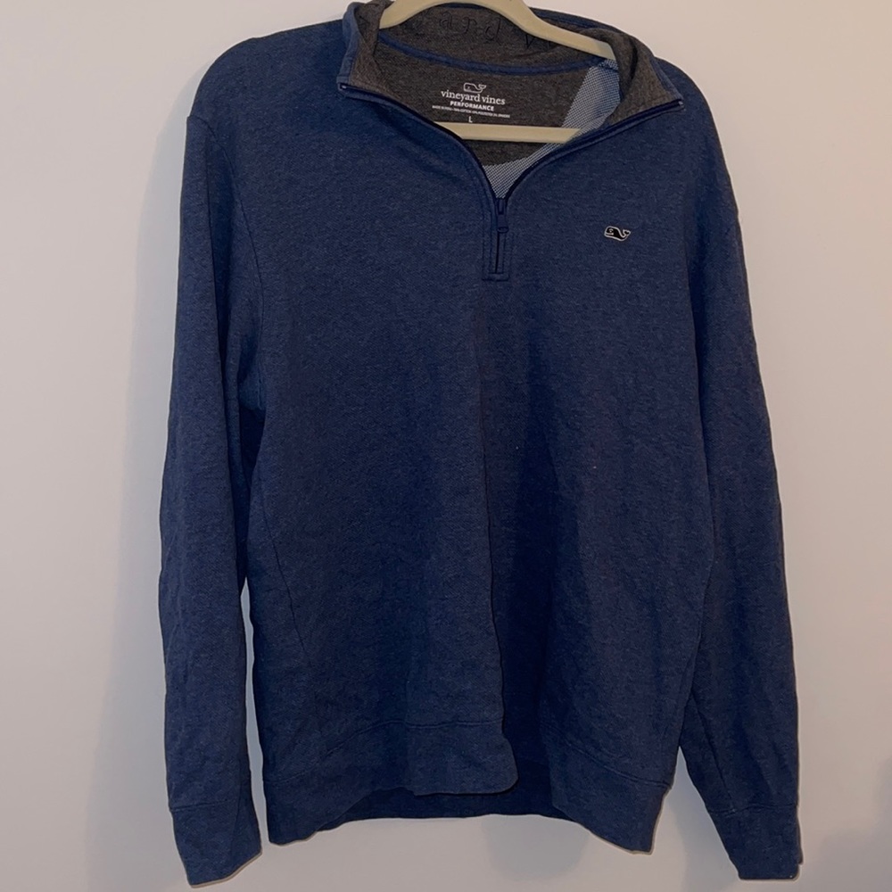 Vineyard vines zip up